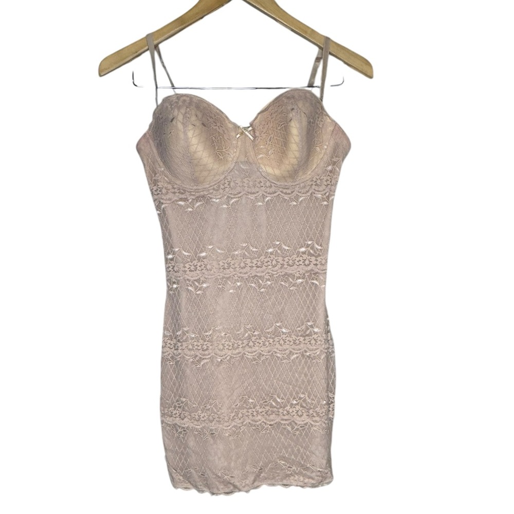 Skinnygirl Solutions bra B Cup slip beige Nude strapless or criss-cross